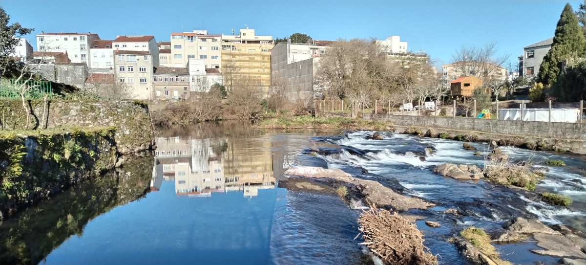 noia centro barrio de pedrachan y molinos