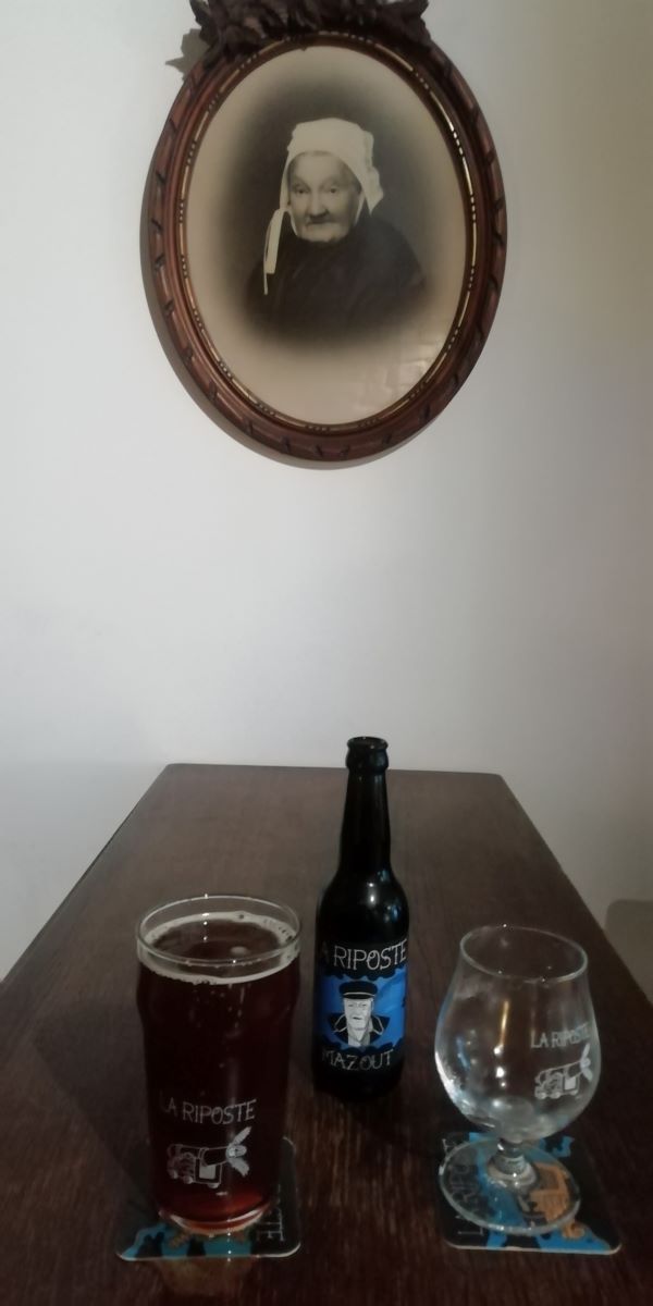 chatelaudren cerveceria la riposte francia
