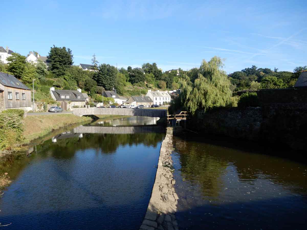 la roche derrien puerto francia