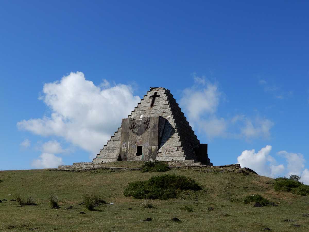 piramide italianos burgos