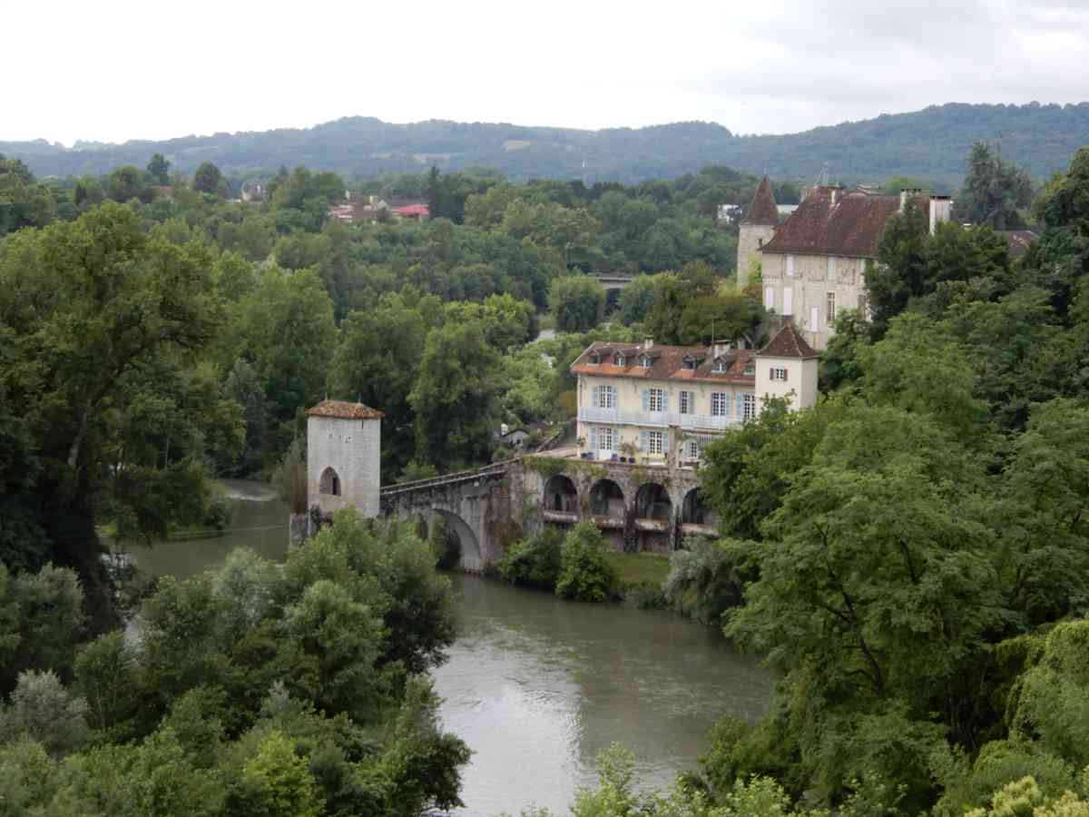 sauveterre de bearn francia