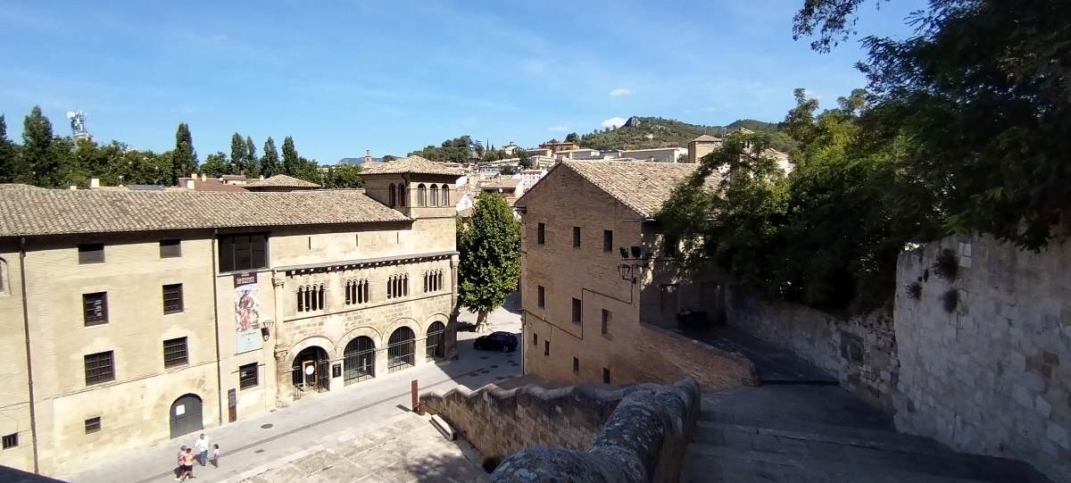 estella navarra camino santiago casco antiguo