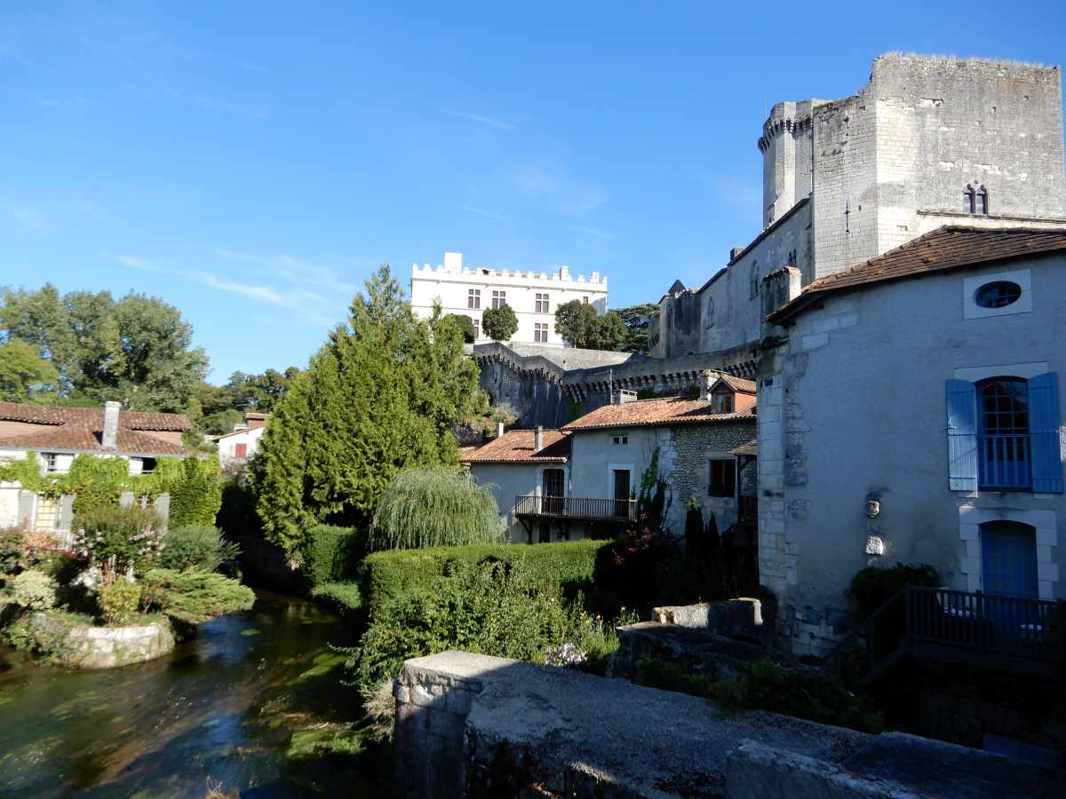 bourdailles sellos turisticos francia