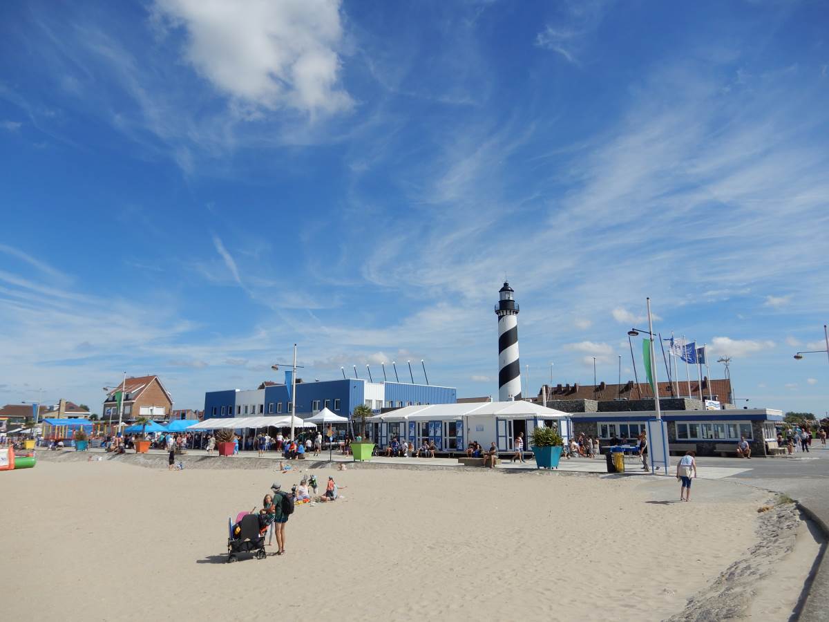 petit fort philippe gravelines faro playa centro