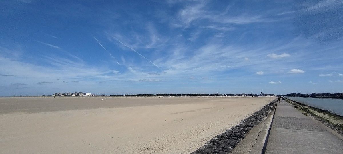 plage petit fort philippe gravelines francia playa