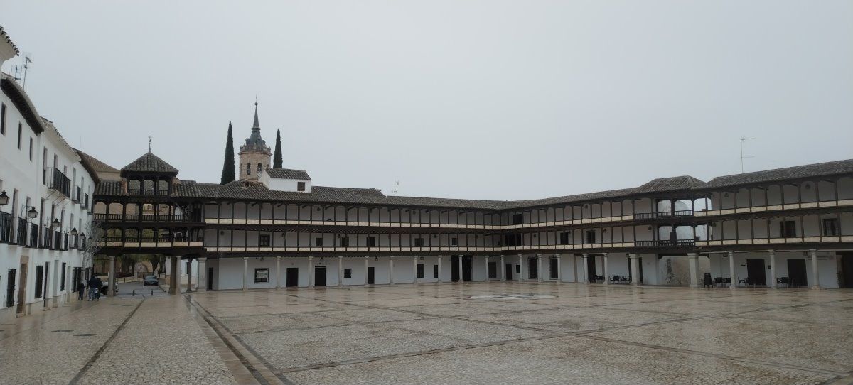 tembleque toledo plaza mayor monumental castilla la mancha