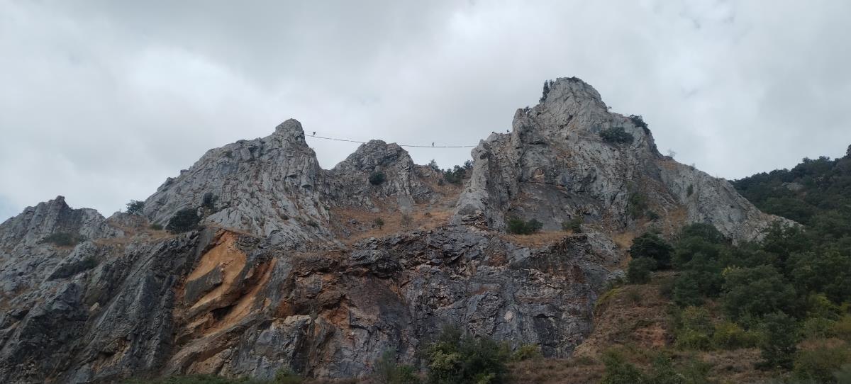 cistierna ruta via verde escalada sendero mina