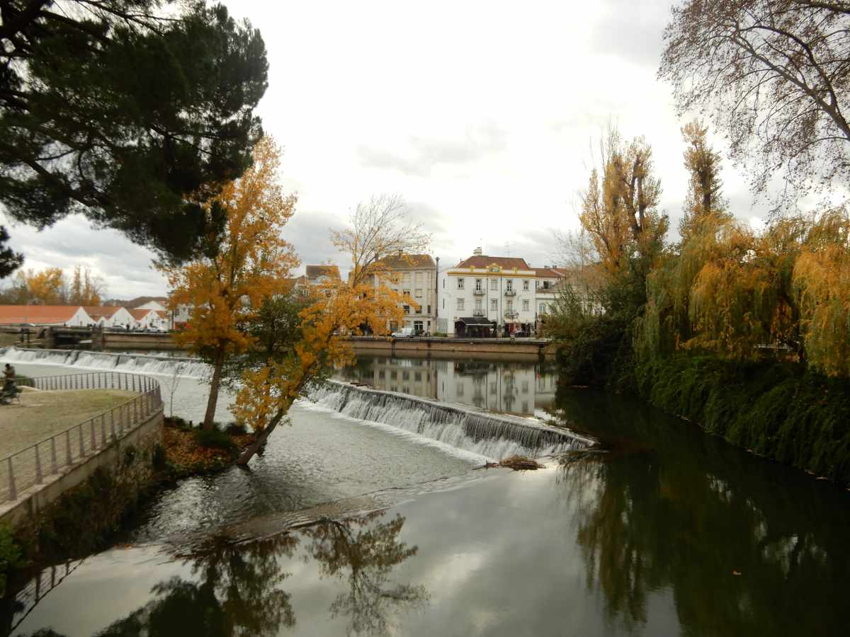 piedras viajeras tomar pueblo