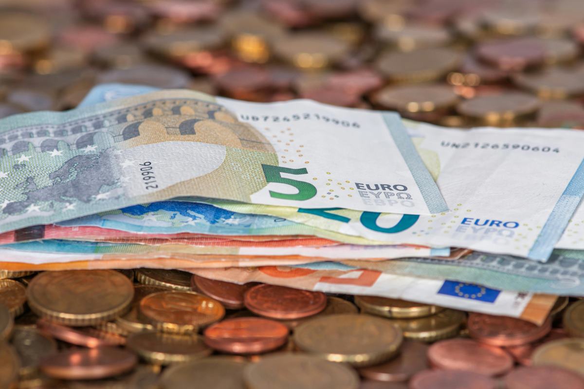 dinero bolsillo calderilla bancos portugal suelto