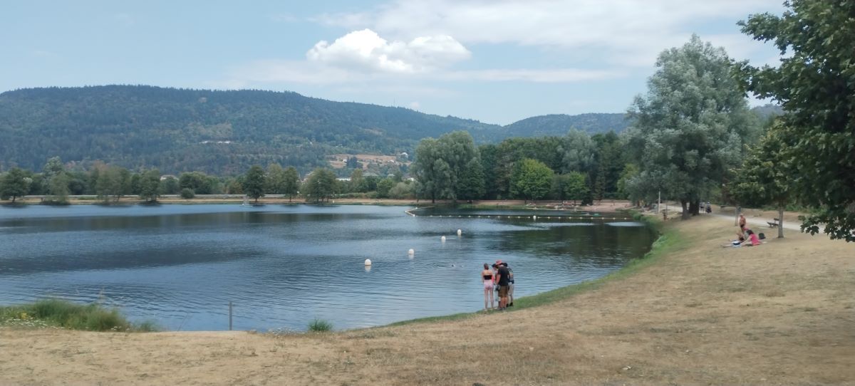 remiremont lago plan eau baño francia
