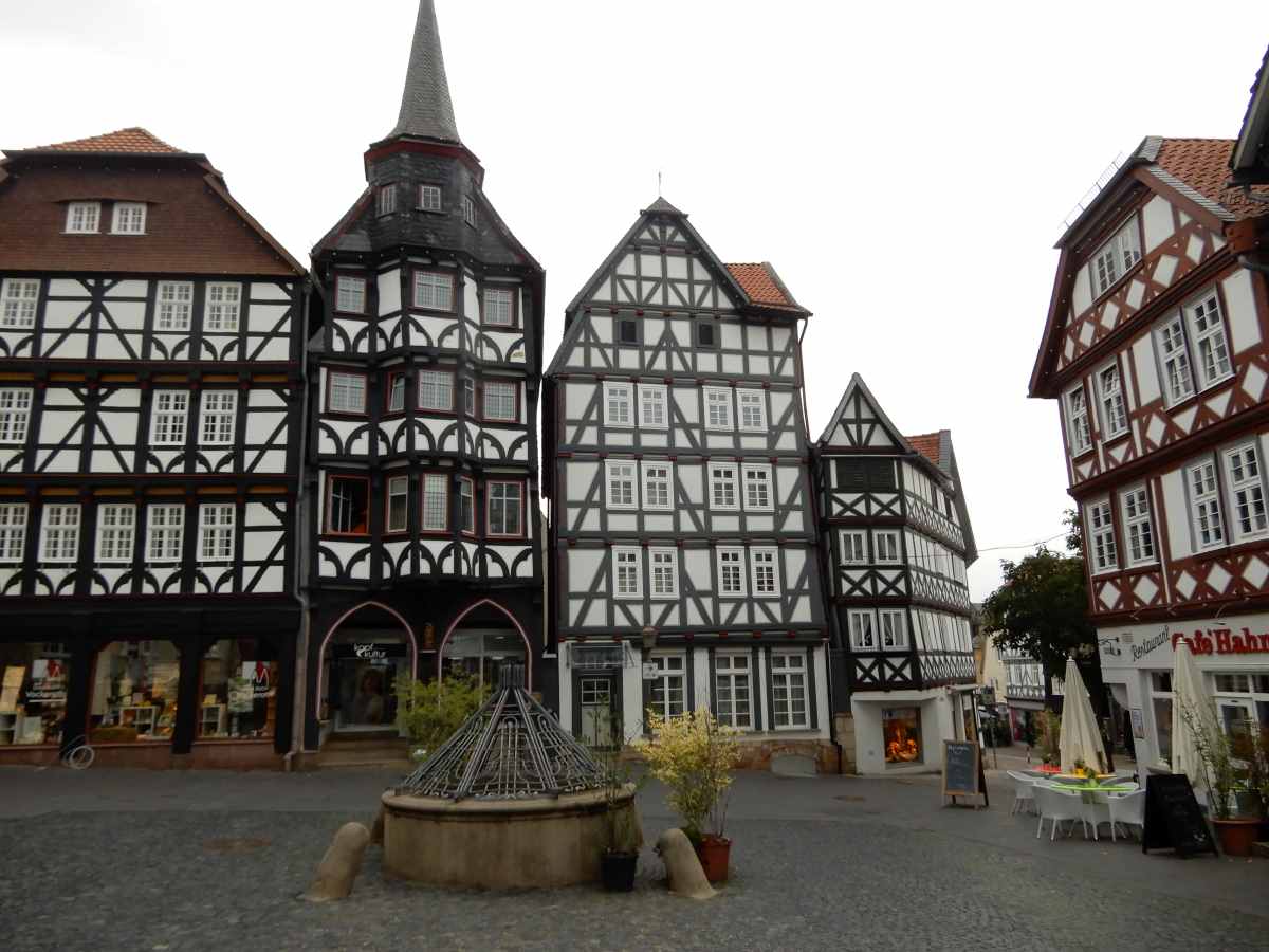 frizlar alemania medieval plaza entramado madera